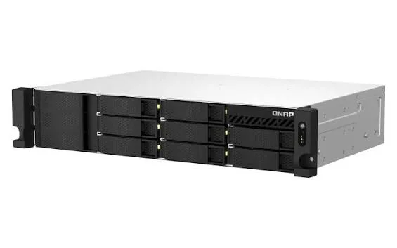 QNAP 8diskli Ryzen V1500B QC-4GB RAM-2.5GbE Nas Server TS-873AeU-RP-4G