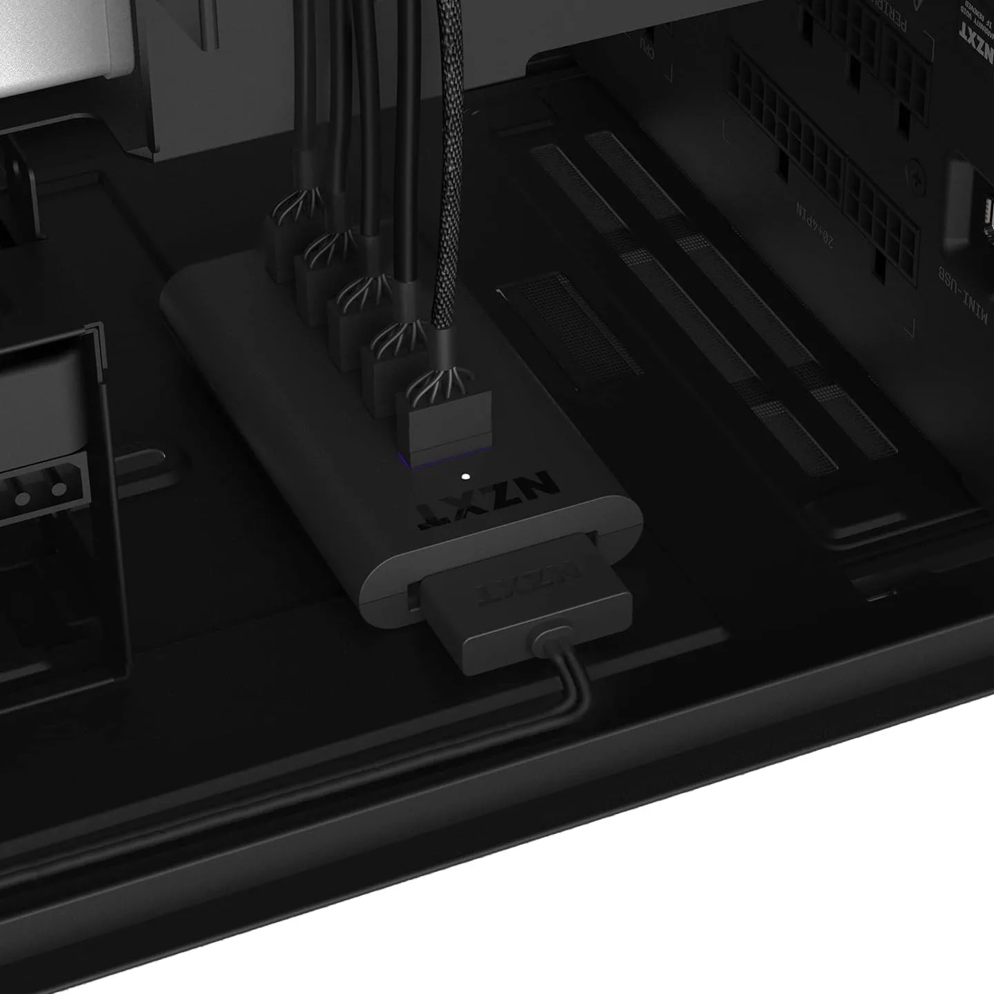 NZXT 4port AC-IUSBH-M3 Dahili Siyah Usb 2.0 Hub görsel 5